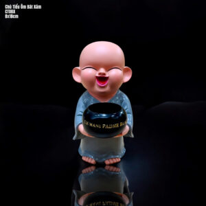 CHÚ TIỂU ĐỨNG ÔM BÁT